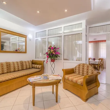 Bed & Breakfast Kata Panzio Szeged
