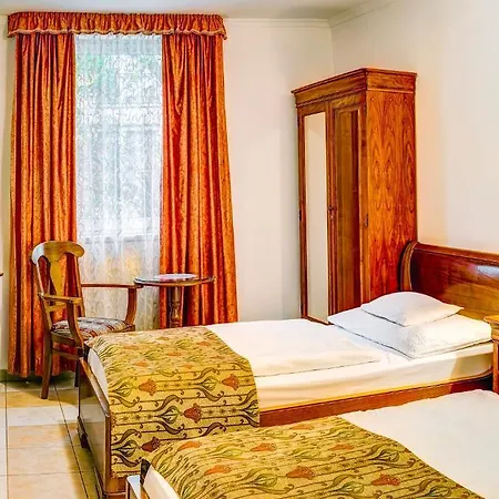 Kata Panzio Bed & Breakfast